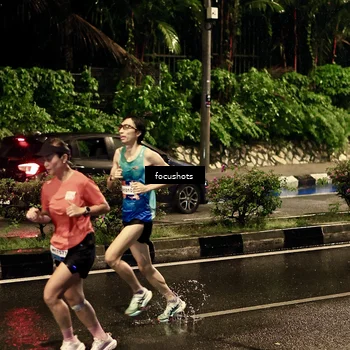 Runner Photo 7699063
