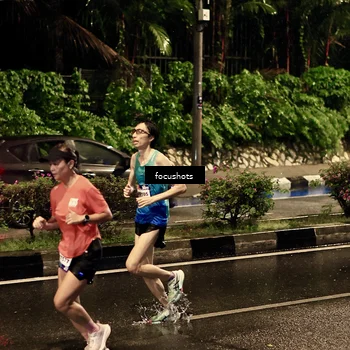 Runner Photo 7699067