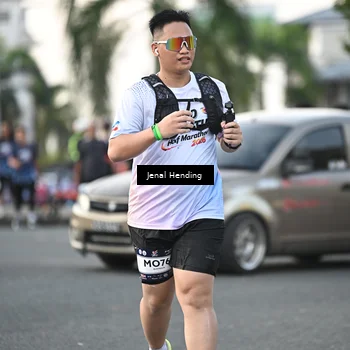 Runner Photo 7699069