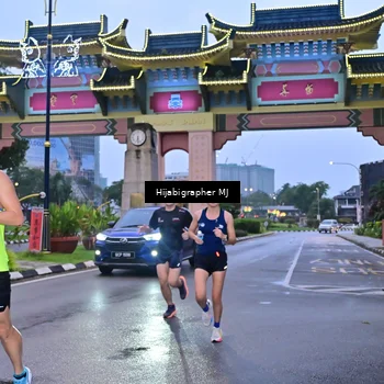 Runner Photo 7699073