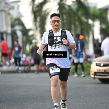 Runner Photo 7699074
