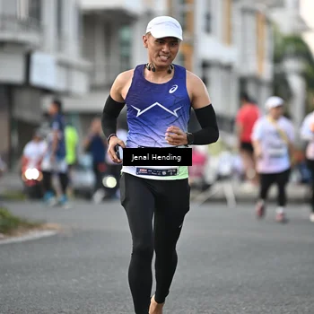 Runner Photo 7699078