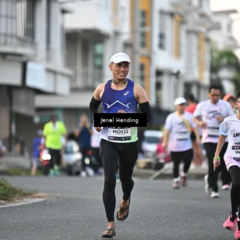 Runner Photo 7699079