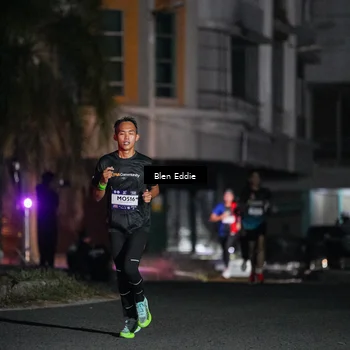 Runner Photo 7699091