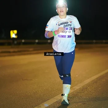 Runner Photo 7699097