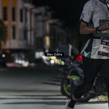 Runner Photo 7699101