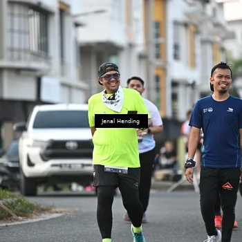 Runner Photo 7699111