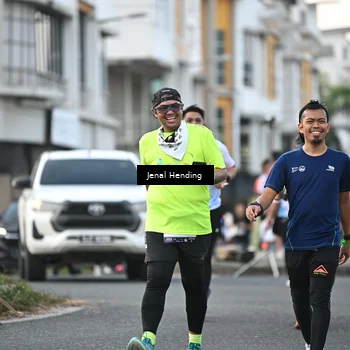 Runner Photo 7699118