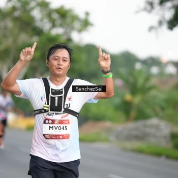 Runner Photo 7699122