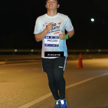 Runner Photo 7699144