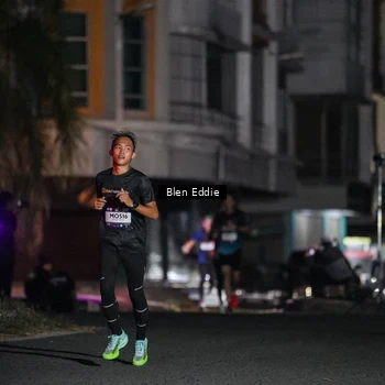 Runner Photo 7699155