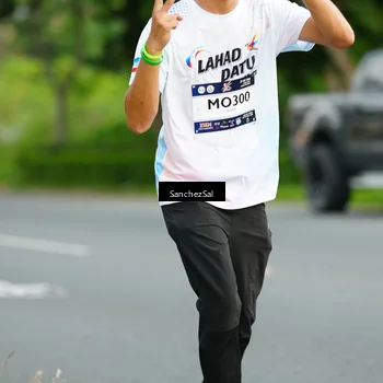 Runner Photo 7699158