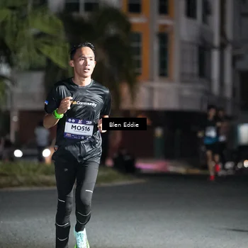 Runner Photo 7699176