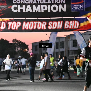 Runner Photo 7699192