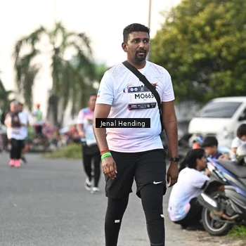 Runner Photo 7699193