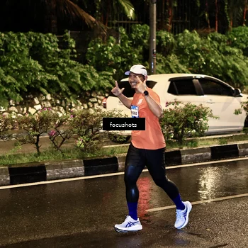 Runner Photo 7699199