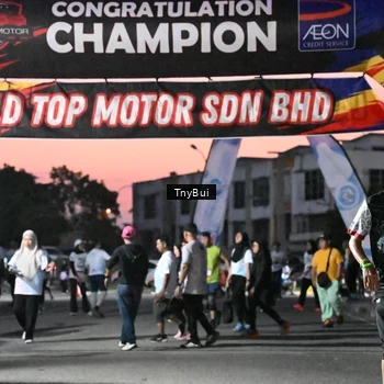 Runner Photo 7699201