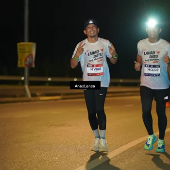Runner Photo 7699204