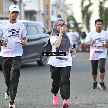 Runner Photo 7699212