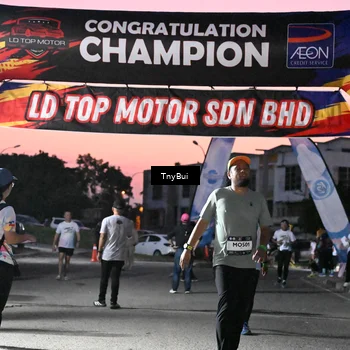 Runner Photo 7699228