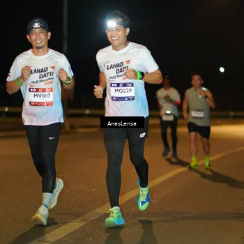 Runner Photo 7699229