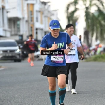Runner Photo 7699235