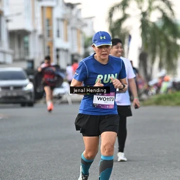 Runner Photo 7699238