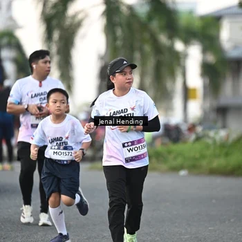 Runner Photo 7699240