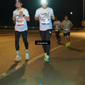 Runner Photo 7699243