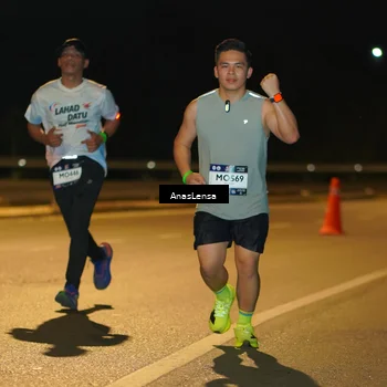 Runner Photo 7699269