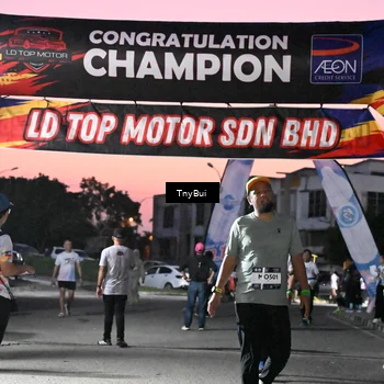 Runner Photo 7699272