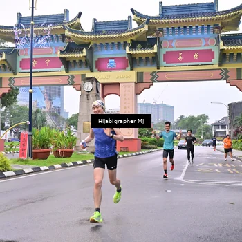 Runner Photo 7699273