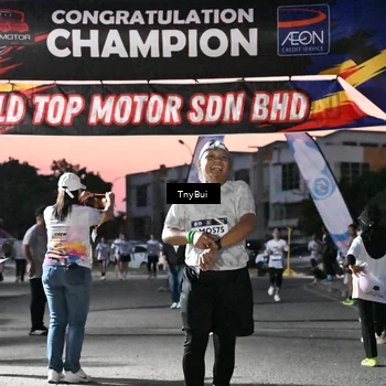 Runner Photo 7699284