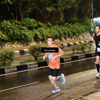Runner Photo 7699295