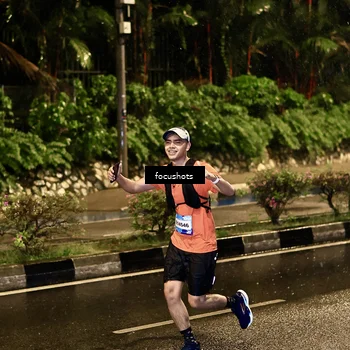 Runner Photo 7699309