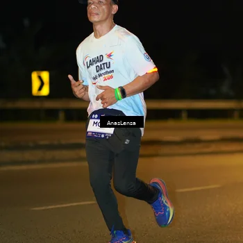 Runner Photo 7699316
