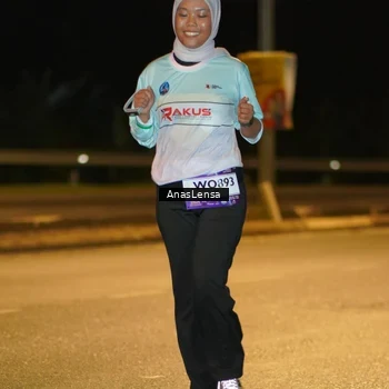 Runner Photo 7699334