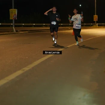 Runner Photo 7699336