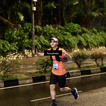 Runner Photo 7699341