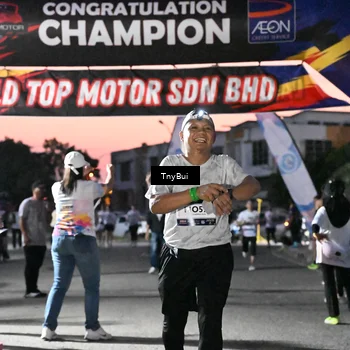 Runner Photo 7699365