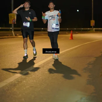 Runner Photo 7699369