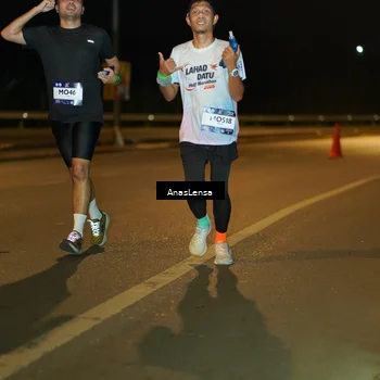Runner Photo 7699378