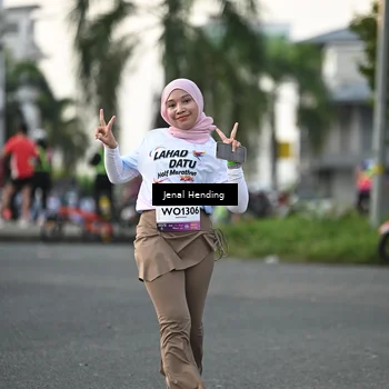 Runner Photo 7699395