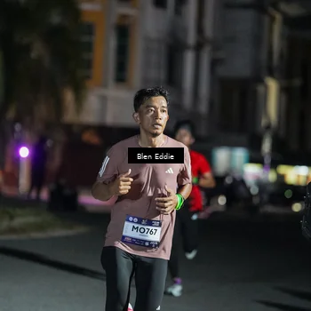 Runner Photo 7699404