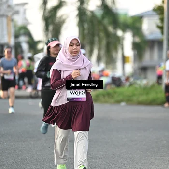 Runner Photo 7699414