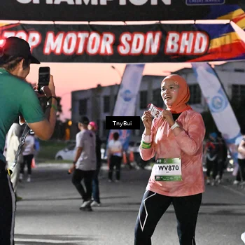 Runner Photo 7699438