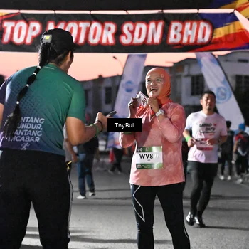 Runner Photo 7699442