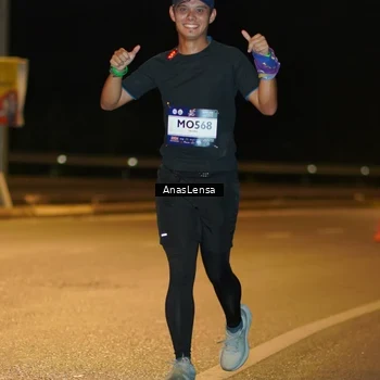 Runner Photo 7699449