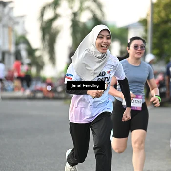 Runner Photo 7699451