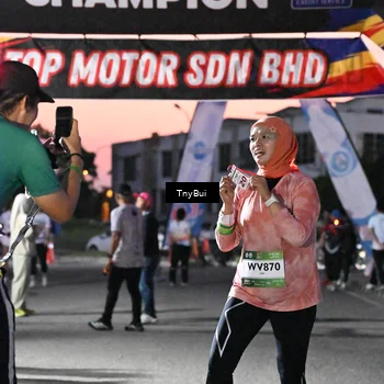 Runner Photo 7699454